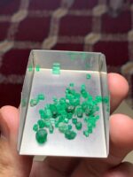 12.25 Carat Emerald Rough Lot from Swat — Natural Brilliance in Its Purest Form - Image 10