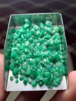 65.55 Carat Swat Emerald Rough Lot: Compact, Deep Crystals with Strong Presence - Image 12