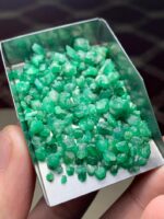 65.55 Carat Swat Emerald Rough Lot: Compact, Deep Crystals with Strong Presence - Image 13
