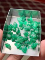 Natural 46.10 Ct Swat Emerald Rough Lot – Compact & High-Depth Crystal - Image 4