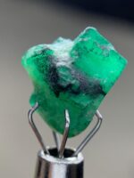 Natural 4.35ct Swat Emerald Crystal – Untouched Beauty in 8x10x7mm - Image 4