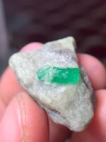 32.33-Carat Swat Emerald Specimen: A Balanced Crystal With Natural Strength - Image 9