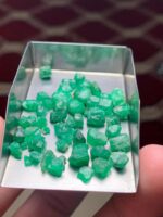 40.15 Ct Swat Emerald Rough Lot – Elongated Form with Strong Depth - Image 16