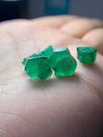 15.370ct Swat Emerald Rough Lot – Natural Green Crystals (15.33 x 9.06 x 5.47mm) - Image 3