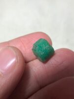 The Exceptional 10.45 ct Swat Emerald Crystal: Nature’s Green Masterpiece - Image 3