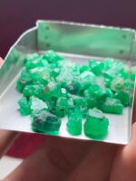 Emerald Majesty: 46.30 Carat Rough Emerald Lot from Swat Valley - Image 8