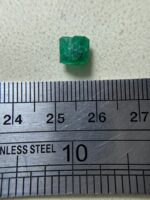 Pure Elegance in Green: 2.06 Carat Emerald Crystal from Swat Valley, Pakistan - Image 3