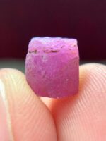 Brilliant 6.705ct African Ruby Crystal – Natural Uncut Gemstone - Image 4