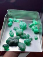 35.35ct Swat Emerald Rough Lot – Untouched Beauty in Natural Green - Image 4
