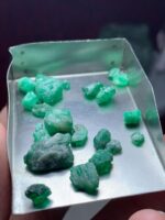 35.35ct Swat Emerald Rough Lot – Untouched Beauty in Natural Green - Image 6