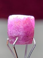 Brilliant 6.705ct African Ruby Crystal – Natural Uncut Gemstone - Image 7