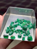 Majestic Panjshir Emerald Rough – 18.20 Carats of Untamed Green - Image 7