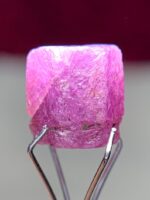 Brilliant 6.705ct African Ruby Crystal – Natural Uncut Gemstone - Image 10