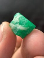 11.90 ct Swat Emerald Crystal – A Magnificent Gem from Pakistan - Image 3