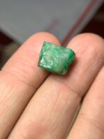 11.90 ct Swat Emerald Crystal – A Magnificent Gem from Pakistan - Image 5