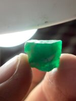 11.90 ct Swat Emerald Crystal – A Magnificent Gem from Pakistan - Image 8