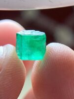 Pure Elegance in Green: 2.06 Carat Emerald Crystal from Swat Valley, Pakistan - Image 10