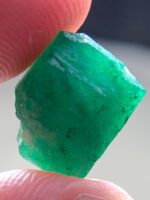 Vibrant 6.31ct Swat Emerald Crystal – A Natural Jewel of the Mountains - Image 7