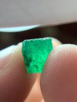 Striking Natural Beauty: 3.35 Carat Emerald Crystal from Swat Valley, Pakistan - Image 11