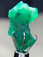 Swat Emerald Crystal: 5.80ct Natural Gemstone (15x9x8mm) - Image 5