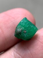 5.20ct Emerald Crystal from Swat (8x9x8mm): A Bold Natural Treasure from Pakistan - Image 6