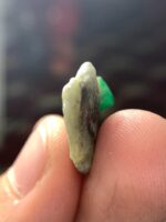 Discover the Beauty of a 16.30 ct Swat Emerald Specimen - Image 7