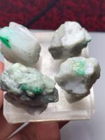 Swat Emerald Specimen Lot – Natural Green Crystals (Avg. 30x23x15mm) - Image 2