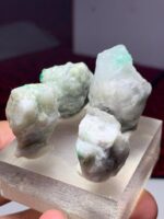 Swat Emerald Specimen Lot – Natural Green Crystals (Avg. 30x23x15mm) - Image 7