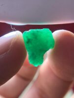 Swat Emerald Crystal: 6.31ct Raw Gemstone, Pakistan - Image 4