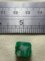 A Stunning Treasure — The 9.16-Carat Swat Emerald Crystal - Image 4