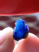 5.45ct A Compact and Vibrant Natural Blue Crystal - Image 13