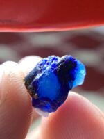 5.45ct A Compact and Vibrant Natural Blue Crystal - Image 6