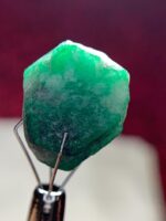 18.85ct Natural Emerald Crystal from Swat – Large Untreated Gemstone (16.22 × 14.52 × 10.65 mm) - Image 8