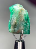 12.17ct Swat Emerald Crystal  Natural Gemstone (15.00 x 10.41 x 9.91 mm) - Image 7