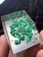 A Gem of Character: 24.95-Carat Emerald Rough Lot from Swat Valley - Image 10
