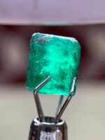 Timeless Green: 2.05 Carat Emerald Crystal from Swat Valley, Pakistan - Image 2