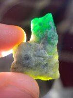 38.27ct Emerald from Swat Valley: Collector’s Treasure - Image 2