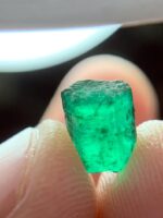 Timeless Green: 2.05 Carat Emerald Crystal from Swat Valley, Pakistan - Image 4