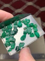 43.55 Ct Swat Emerald Rough Lot – Balanced Proportions with Efficient Cutting Potential - Image 4