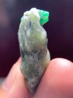 94 ct Natural Emerald Specimen from Swat — Raw, Deep Green Collector’s Crystal - Image 6