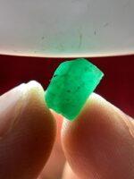 3.77ct Swat Emerald Crystal – Natural Green Gem from Pakistan - Image 3