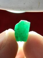 3.77ct Swat Emerald Crystal – Natural Green Gem from Pakistan - Image 7