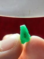3.77ct Swat Emerald Crystal – Natural Green Gem from Pakistan - Image 9