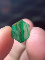 A 2.65ct Panjshir Emerald Slice: The Natural Elegance of Afghan Green - Image 9