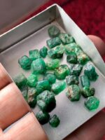 60.74ct Swat Emerald Rough Lot: Natural Crystal Parcel with Deep Green Color (8x9x8mm Avg) - Image 9