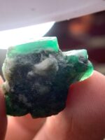 A Deep-Green Marvel: The 34.88-Carat Emerald Specimen from Swat - Image 9