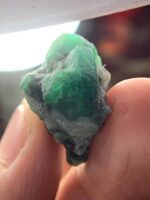 A Deep-Green Marvel: The 34.88-Carat Emerald Specimen from Swat - Image 10
