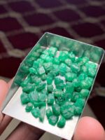 A Dense 58.40 ct Emerald Rough Lot from Swat Valley - Image 8