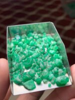 A 60 Carat Swat Valley Emerald Rough Lot: Raw Beauty & Gem Potential - Image 10