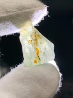 Most Rare 28.60 ct Fluorescent Afghanite crystal from Badakhshan, Afghanistan - Image 3